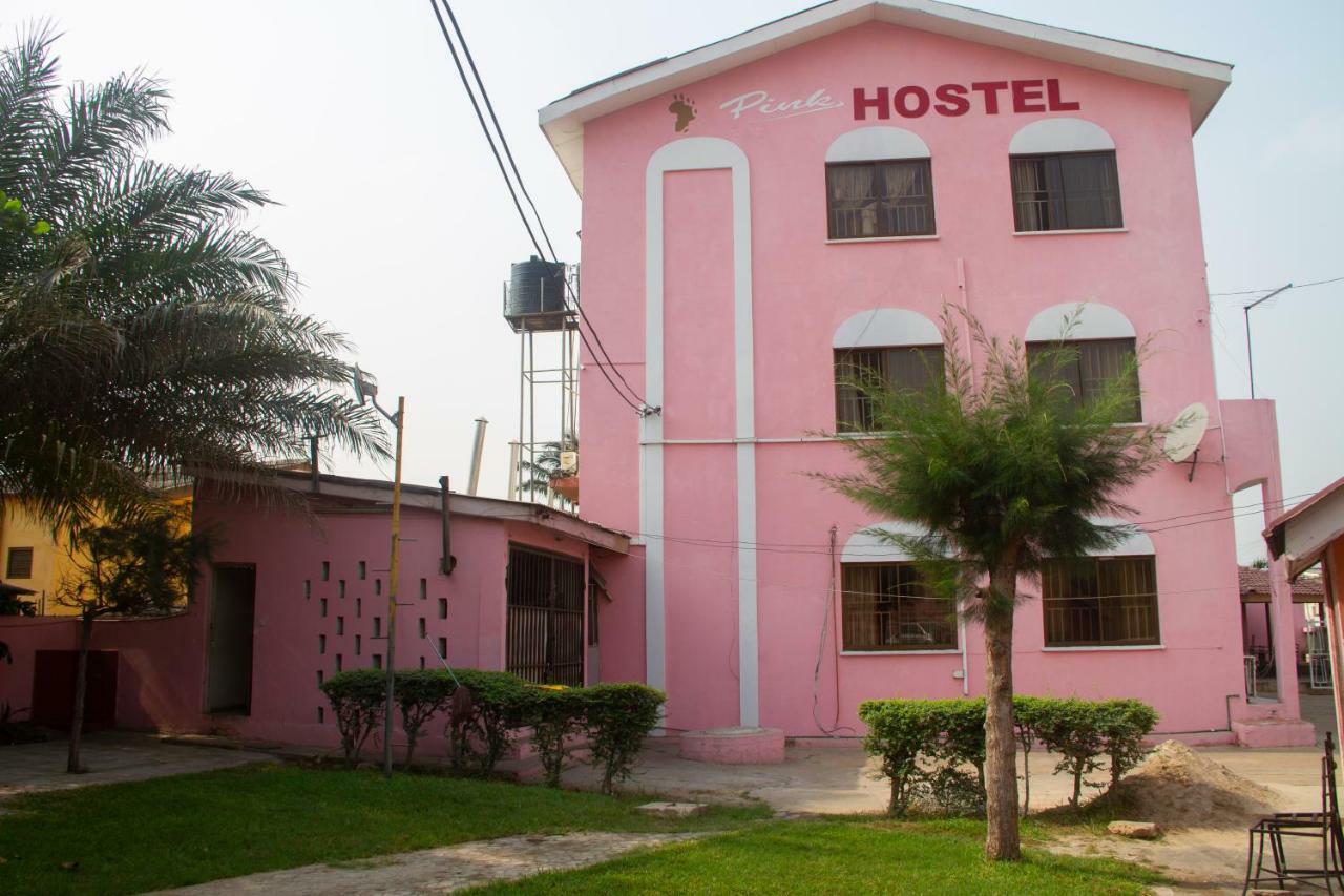 Pink Hostel Akkra Exterior foto